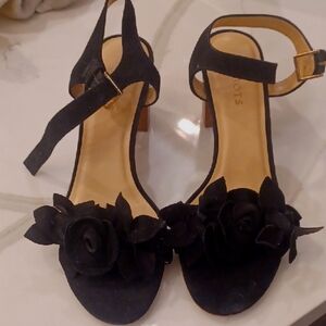 Talbots Black Velvet Women's Sz 9 Black Dress Sandals